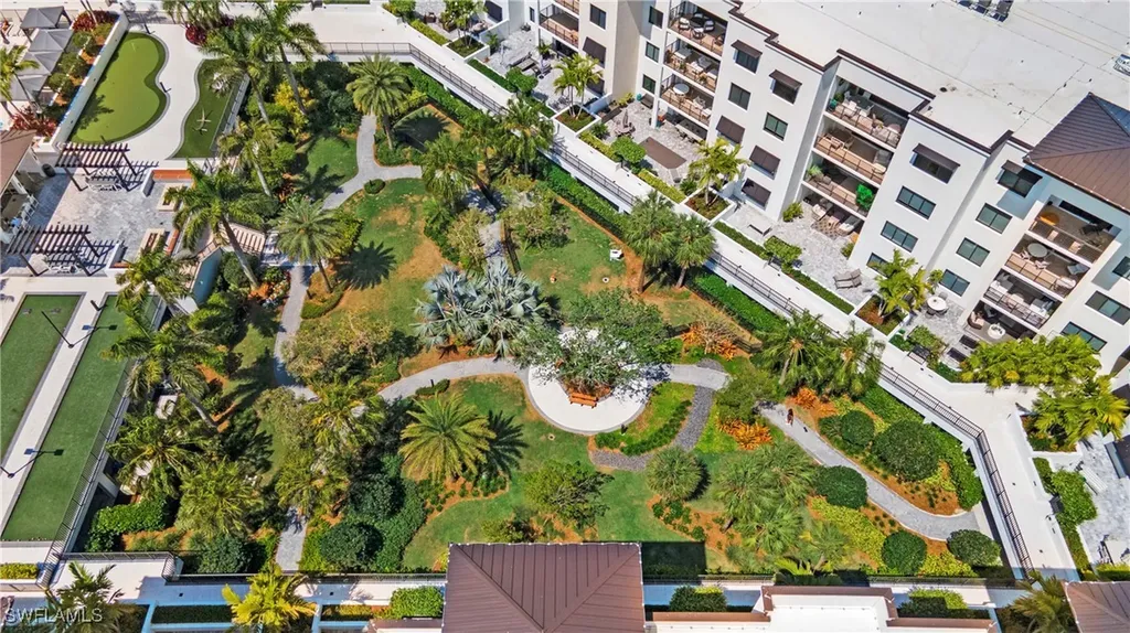 1111 Central Avenue Naples FL 34102