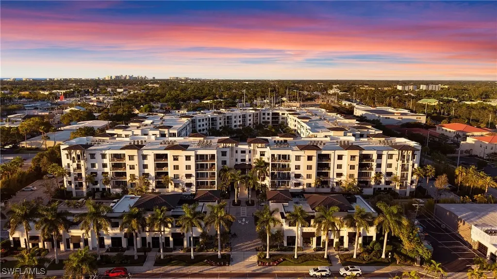 1111 Central Avenue Naples FL 34102