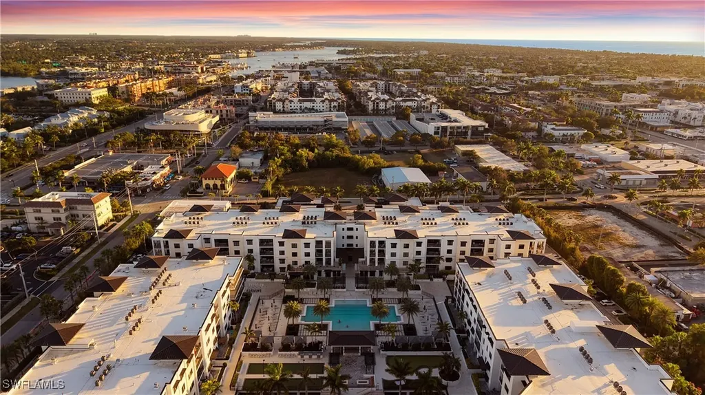1111 Central Avenue Naples FL 34102