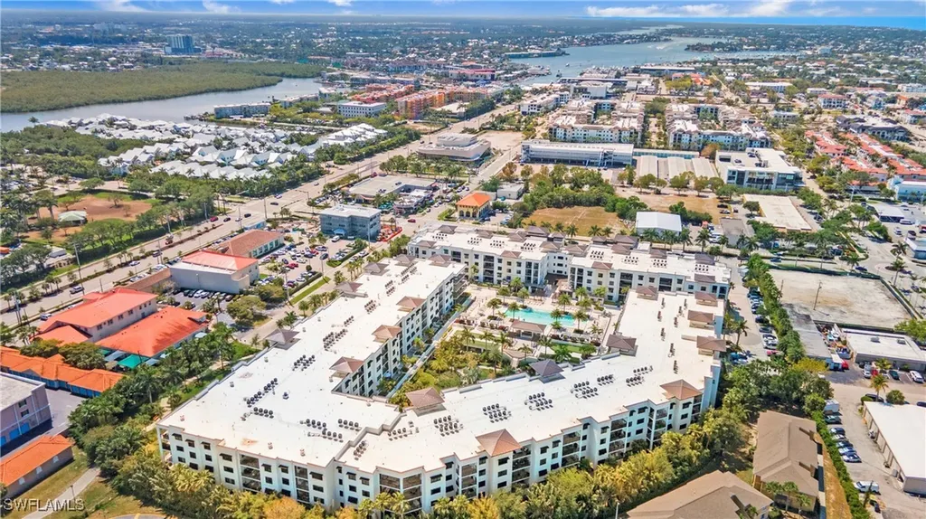 1111 Central Avenue Naples FL 34102