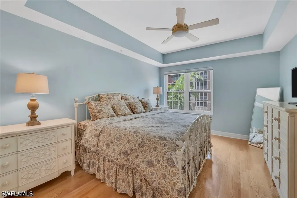 401 Bayfront Place Naples FL 34102
