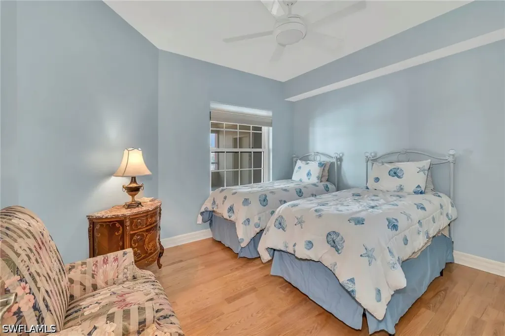 401 Bayfront Place Naples FL 34102