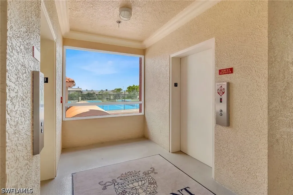 401 Bayfront Place Naples FL 34102