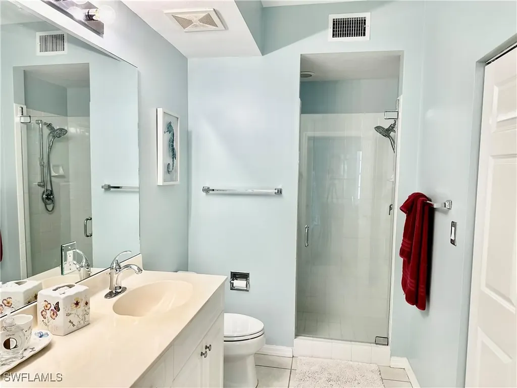 401 Bayfront Place Naples FL 34102