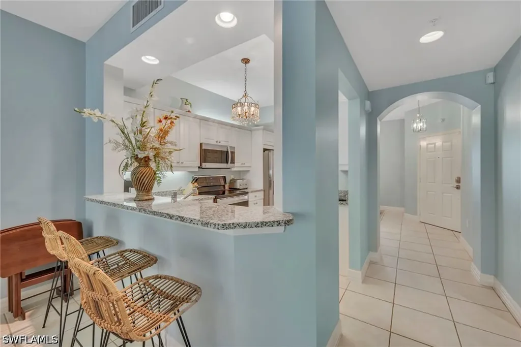 401 Bayfront Place Naples FL 34102