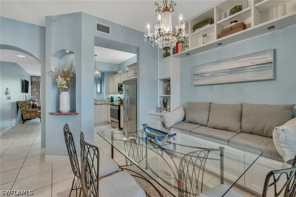 401 Bayfront Place Naples FL 34102