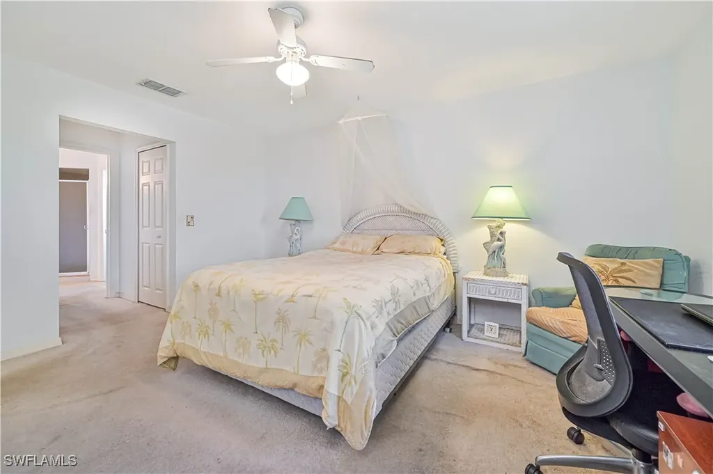 1214 NE 14th Place Cape Coral FL 33909