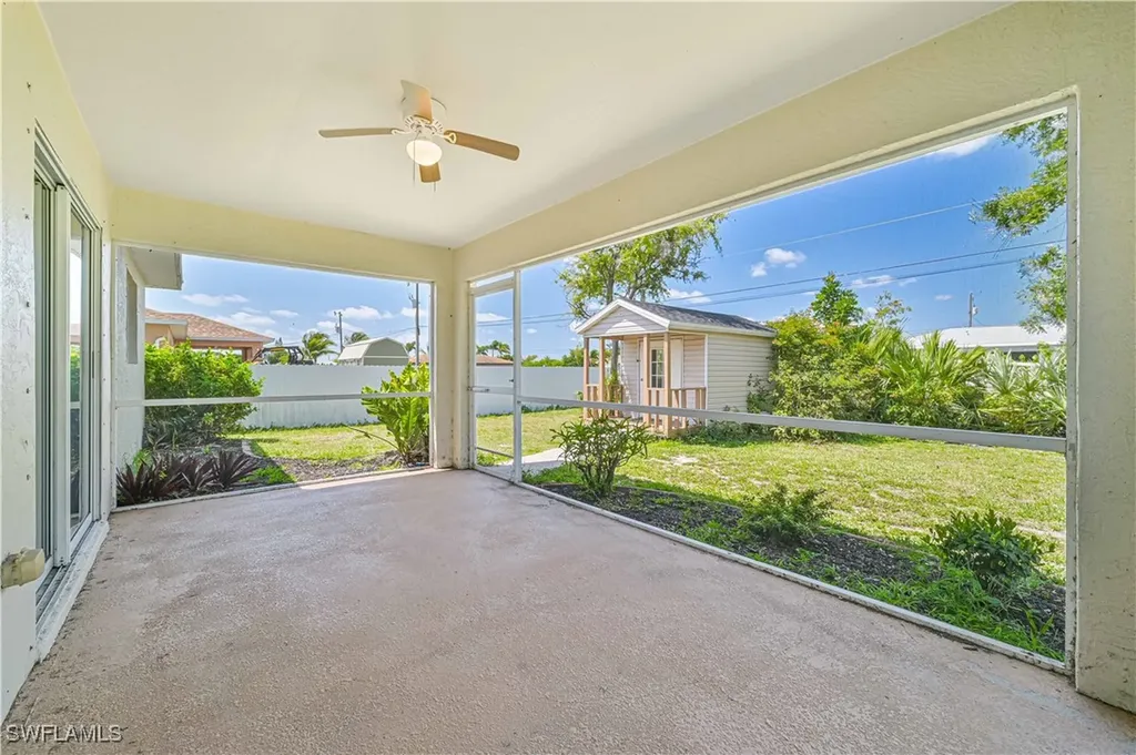 1214 NE 14th Place Cape Coral FL 33909