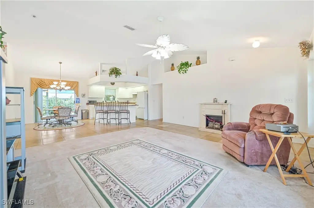 1214 NE 14th Place Cape Coral FL 33909