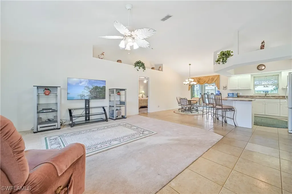 1214 NE 14th Place Cape Coral FL 33909