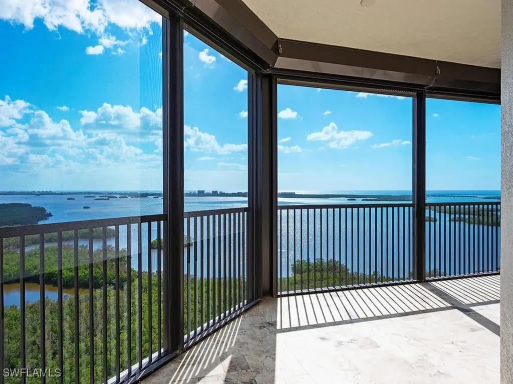 5051 Pelican Colony Boulevard Bonita Springs FL 34134-6903