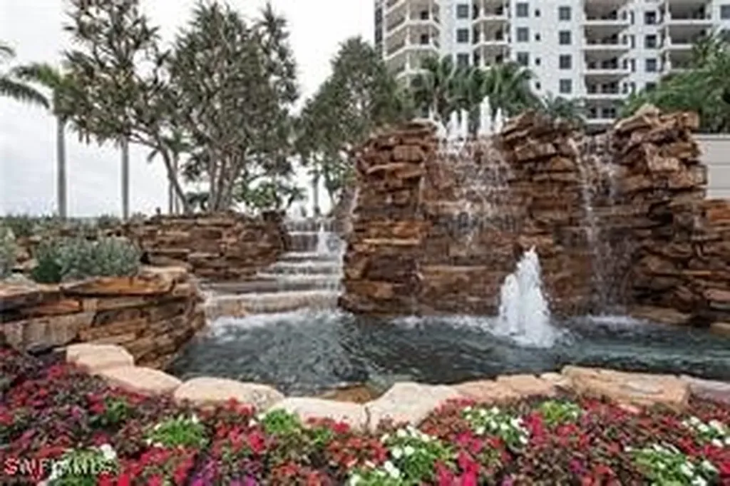 5051 Pelican Colony Boulevard Bonita Springs FL 34134-6903