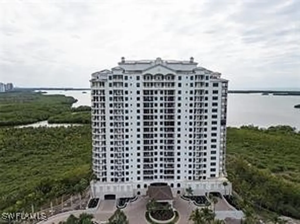 5051 Pelican Colony Boulevard Bonita Springs FL 34134-6903