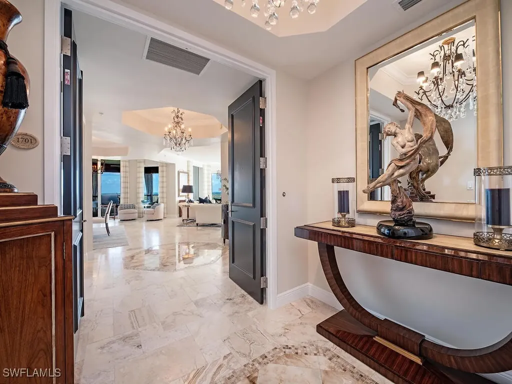5051 Pelican Colony Boulevard Bonita Springs FL 34134-6903