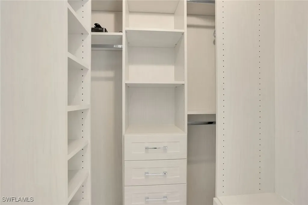 2350 Carrington Court Naples FL 34109