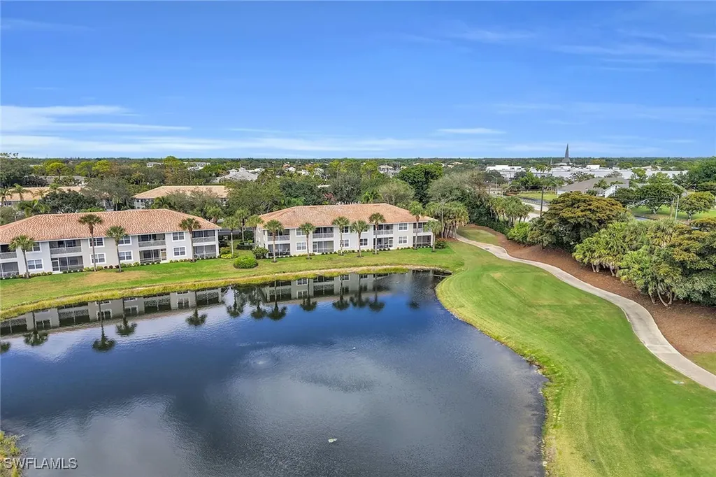 2350 Carrington Court Naples FL 34109