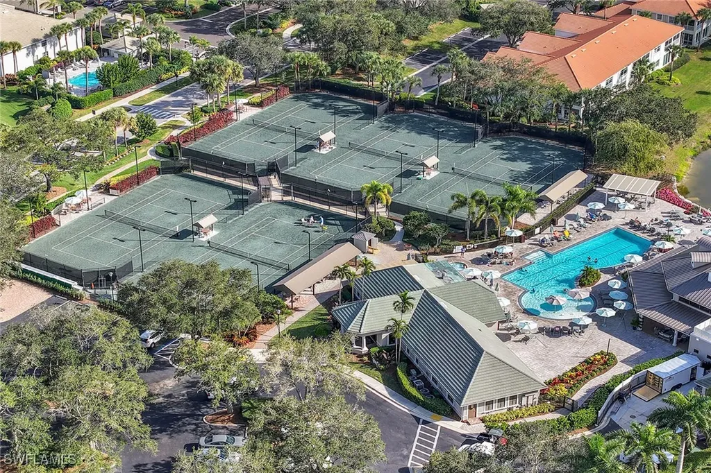 2350 Carrington Court Naples FL 34109