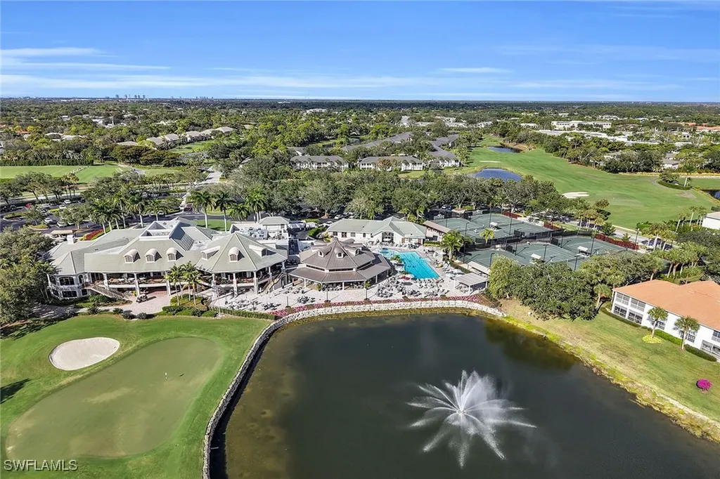 2350 Carrington Court Naples FL 34109