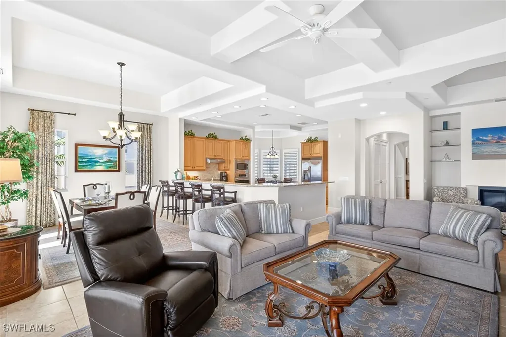 584 Avellino Isle Circle Naples FL 34119