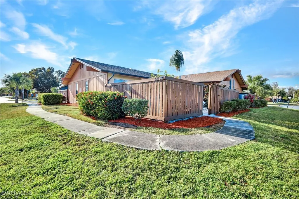 6416 Royal Woods Drive Fort Myers FL 33908
