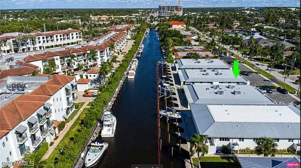 1425 Curlew Avenue Naples FL 34102