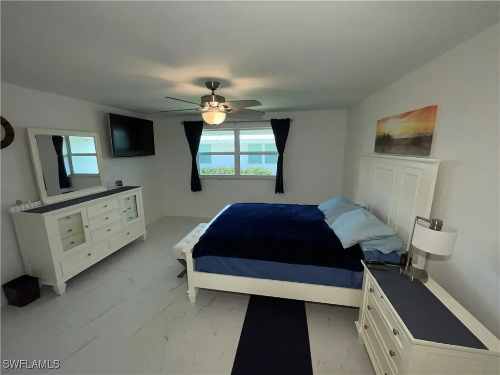1425 Curlew Avenue Naples FL 34102