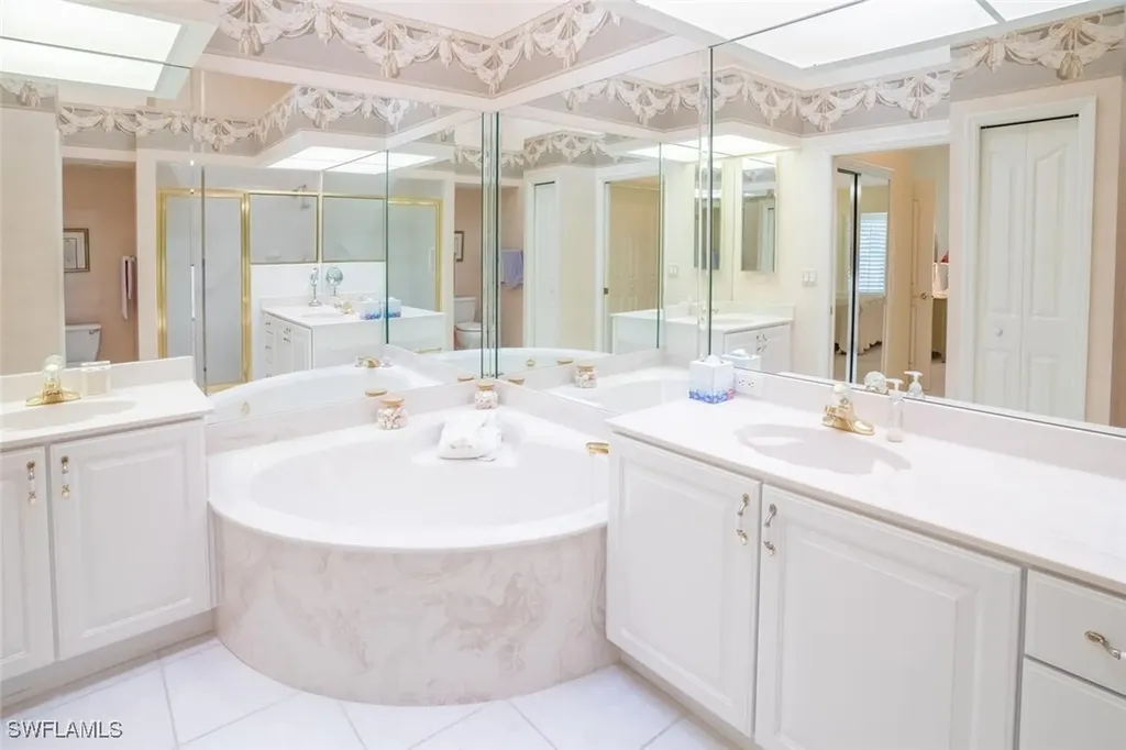 8500 Mystic Greens Way Naples FL 34113