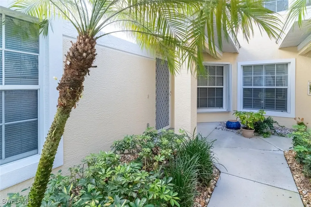 8500 Mystic Greens Way Naples FL 34113