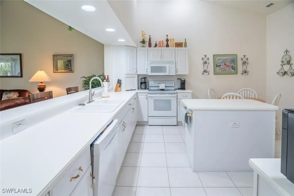 8500 Mystic Greens Way Naples FL 34113