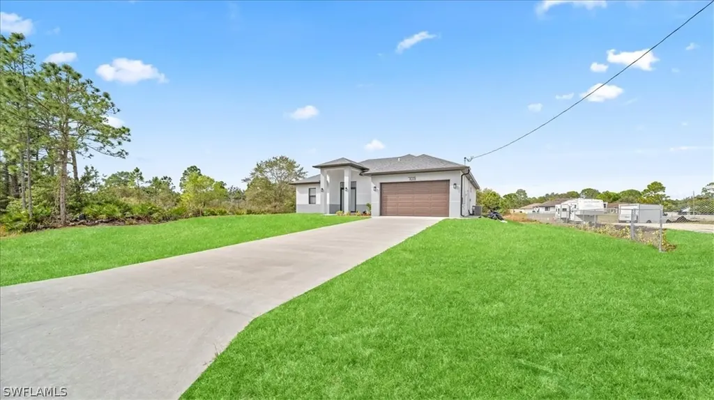 705 8th Avenue Lehigh Acres FL 33972