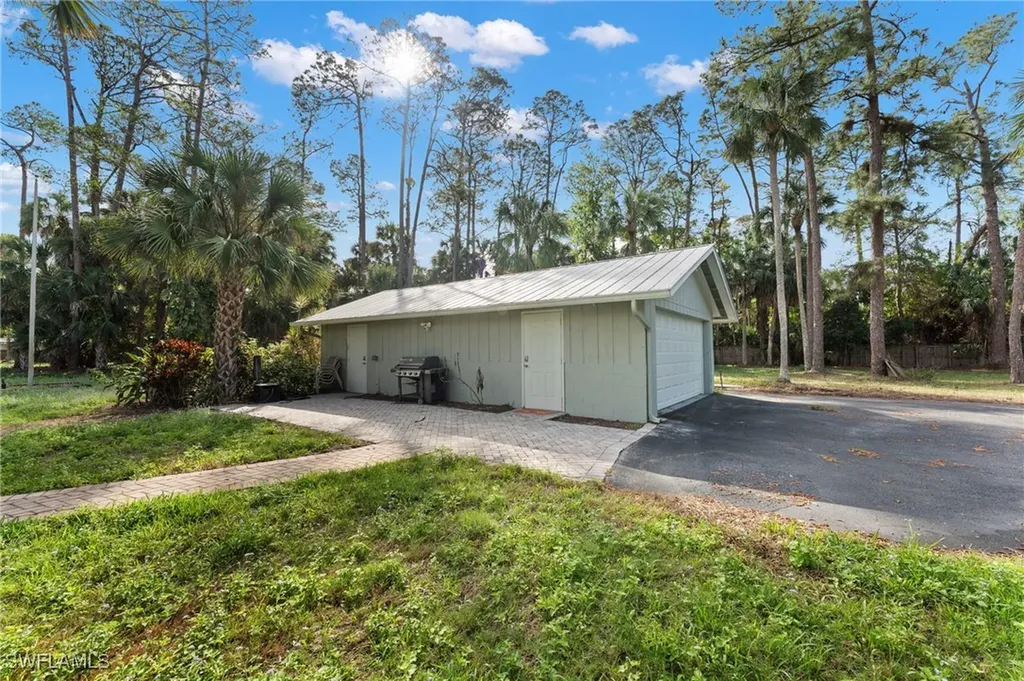 840 Jung Boulevard W Naples FL 34120