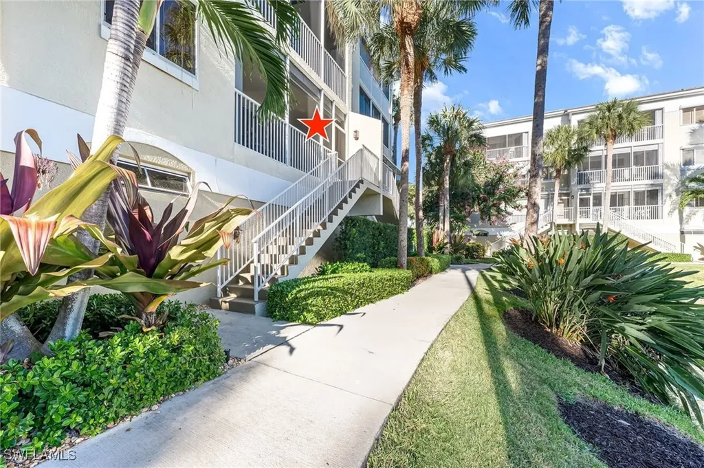 7638 Pebble Creek Circle Naples FL 34108