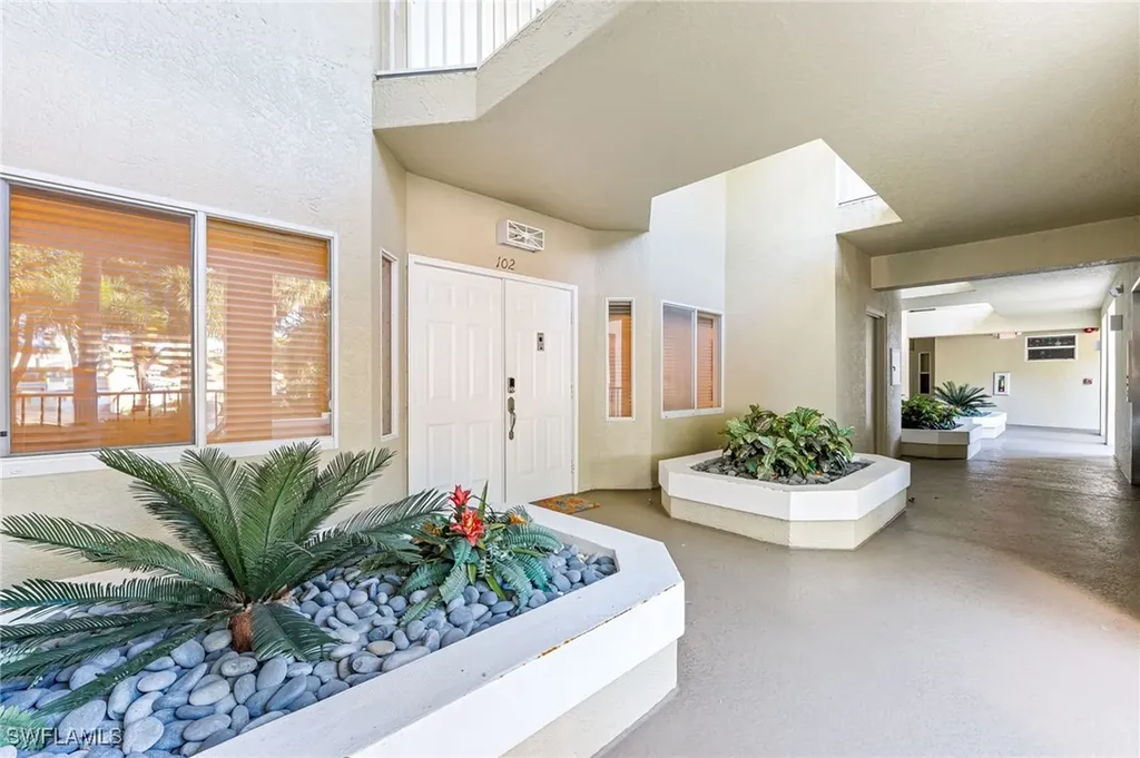 7638 Pebble Creek Circle Naples FL 34108