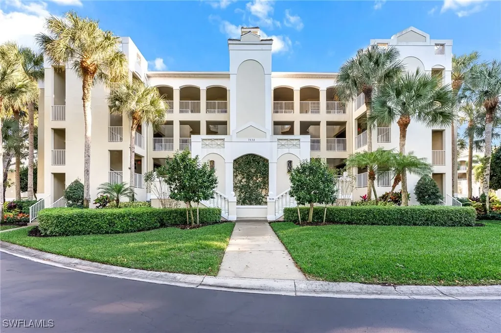 7638 Pebble Creek Circle Naples FL 34108