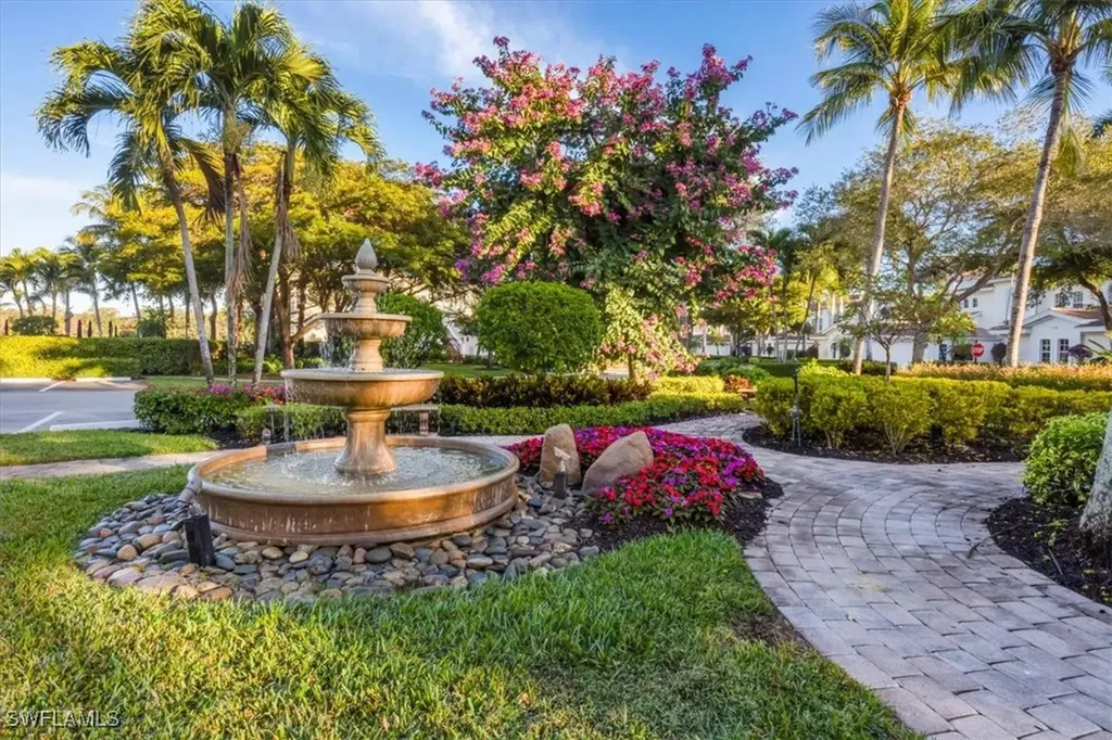 15501 Monterosso Lane Naples FL 34110