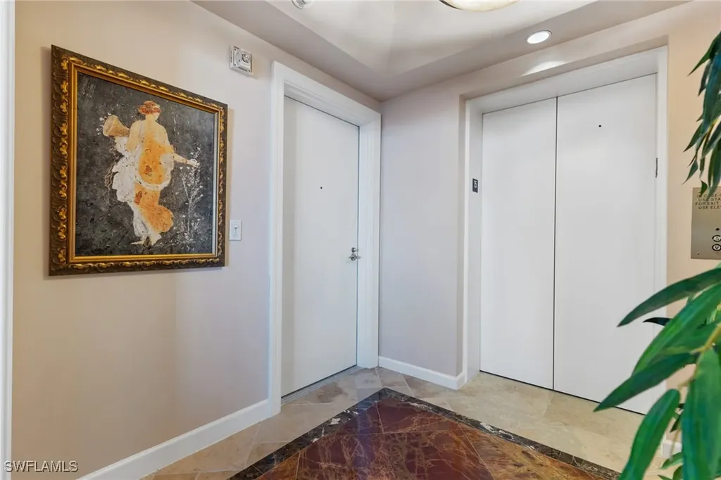 1060 Borghese Lane Naples FL 34114