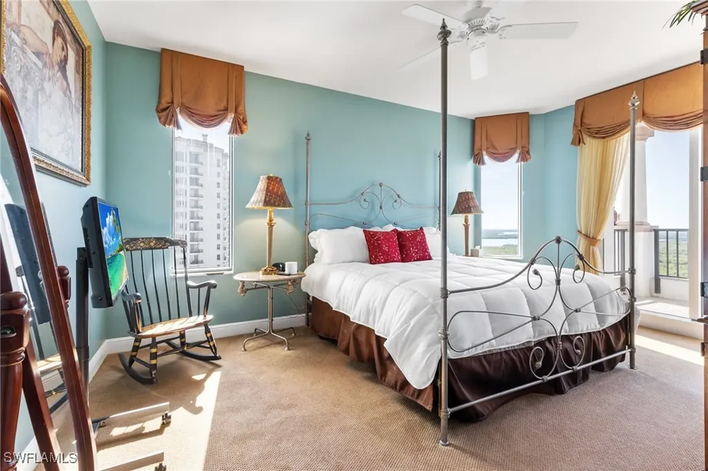 1060 Borghese Lane Naples FL 34114