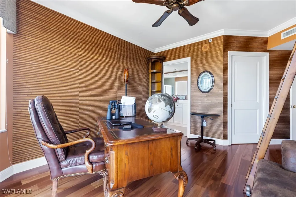 1060 Borghese Lane Naples FL 34114