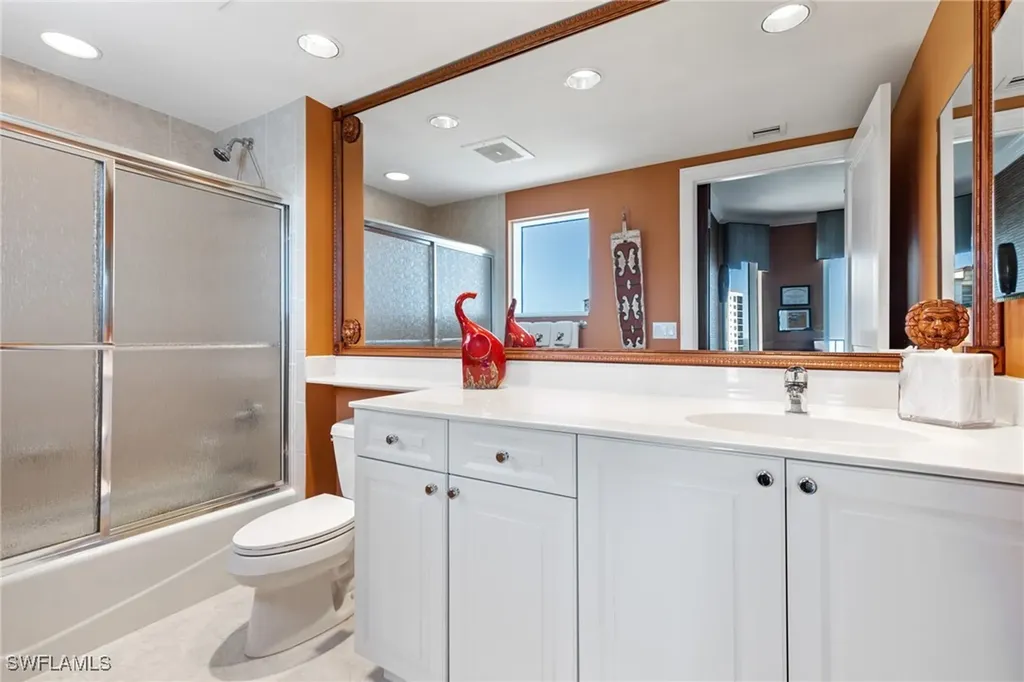 1060 Borghese Lane Naples FL 34114