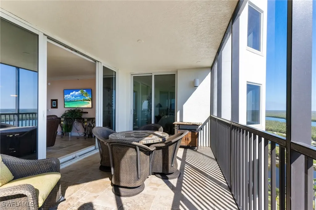 1060 Borghese Lane Naples FL 34114