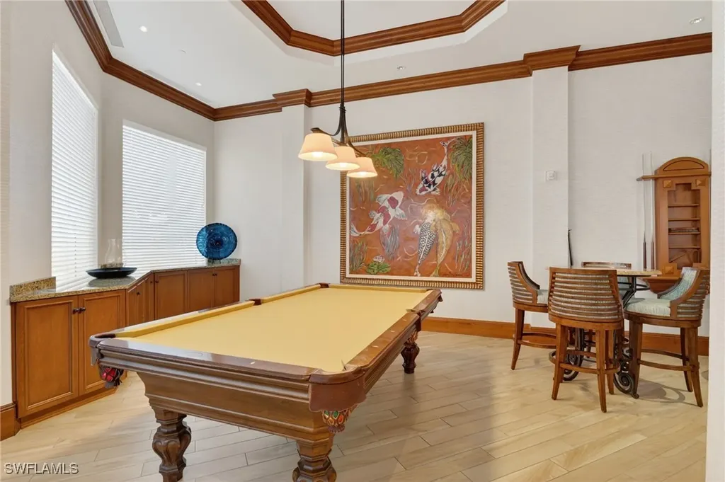 1060 Borghese Lane Naples FL 34114