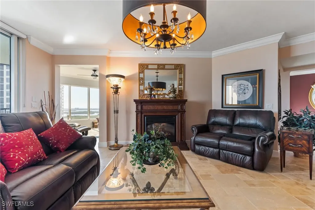 1060 Borghese Lane Naples FL 34114