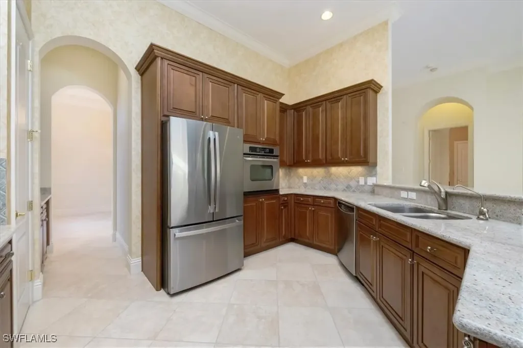 16834 Cabreo Drive Naples FL 34110