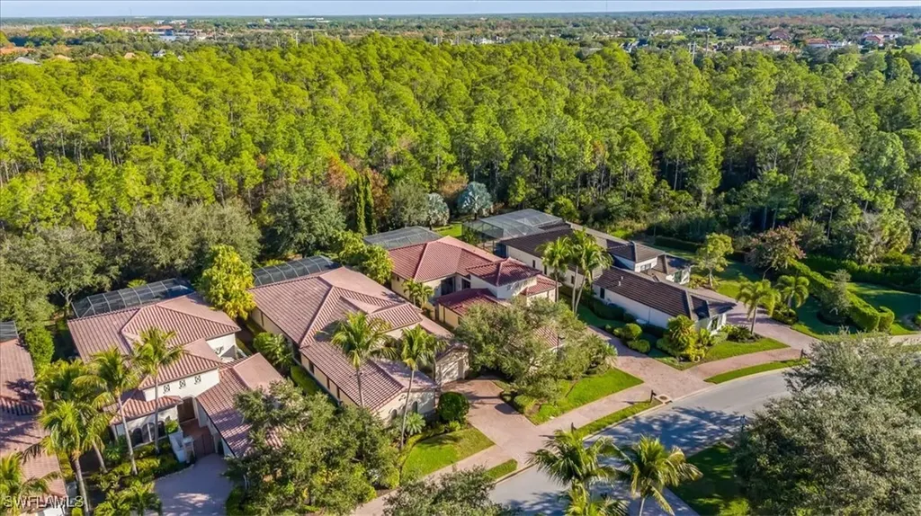 16834 Cabreo Drive Naples FL 34110