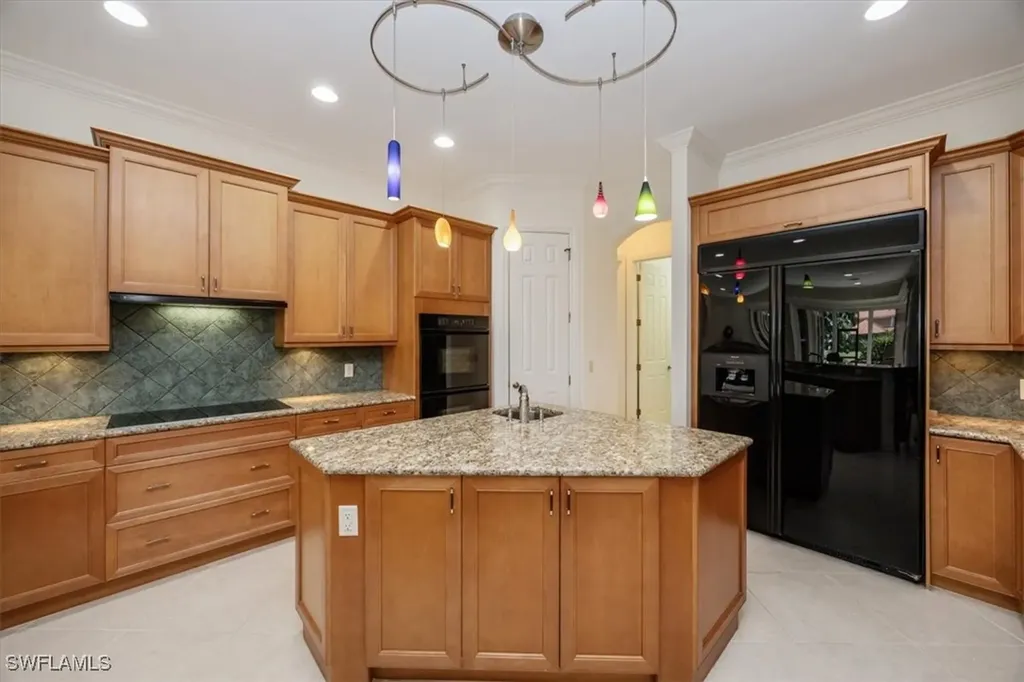 4971 Rustic Oaks Circle Naples FL 34105