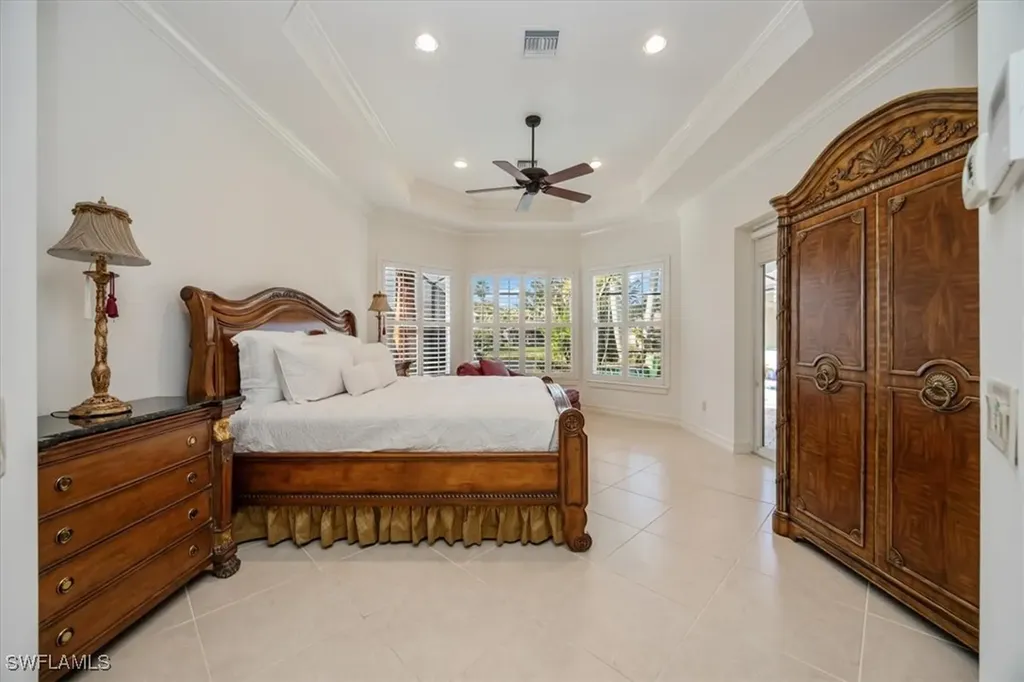 4971 Rustic Oaks Circle Naples FL 34105