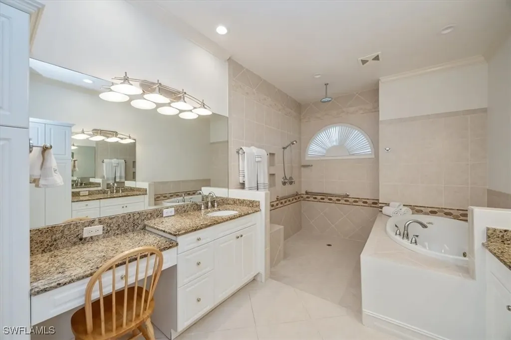 4971 Rustic Oaks Circle Naples FL 34105