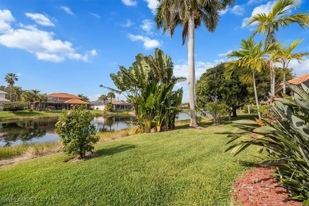 4971 Rustic Oaks Circle Naples FL 34105
