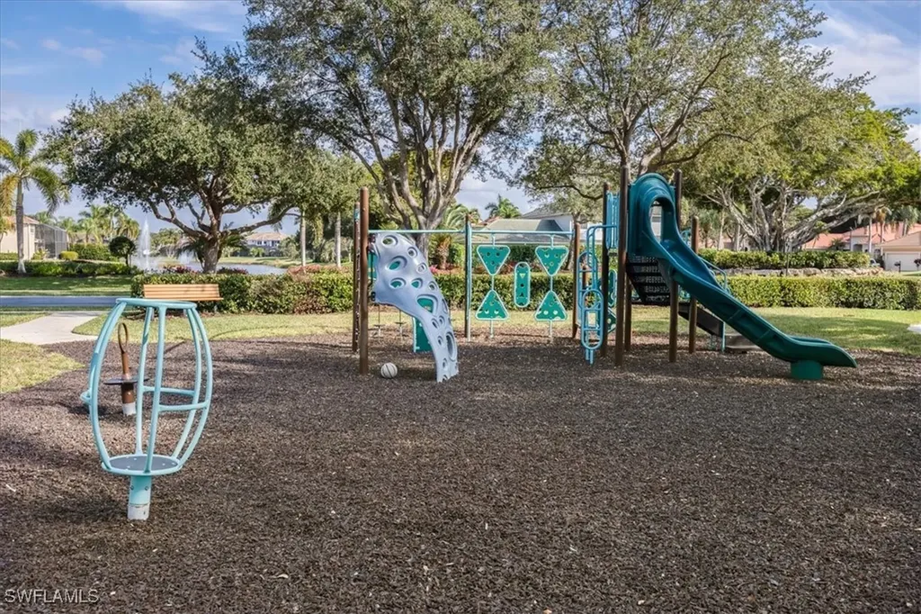 4971 Rustic Oaks Circle Naples FL 34105