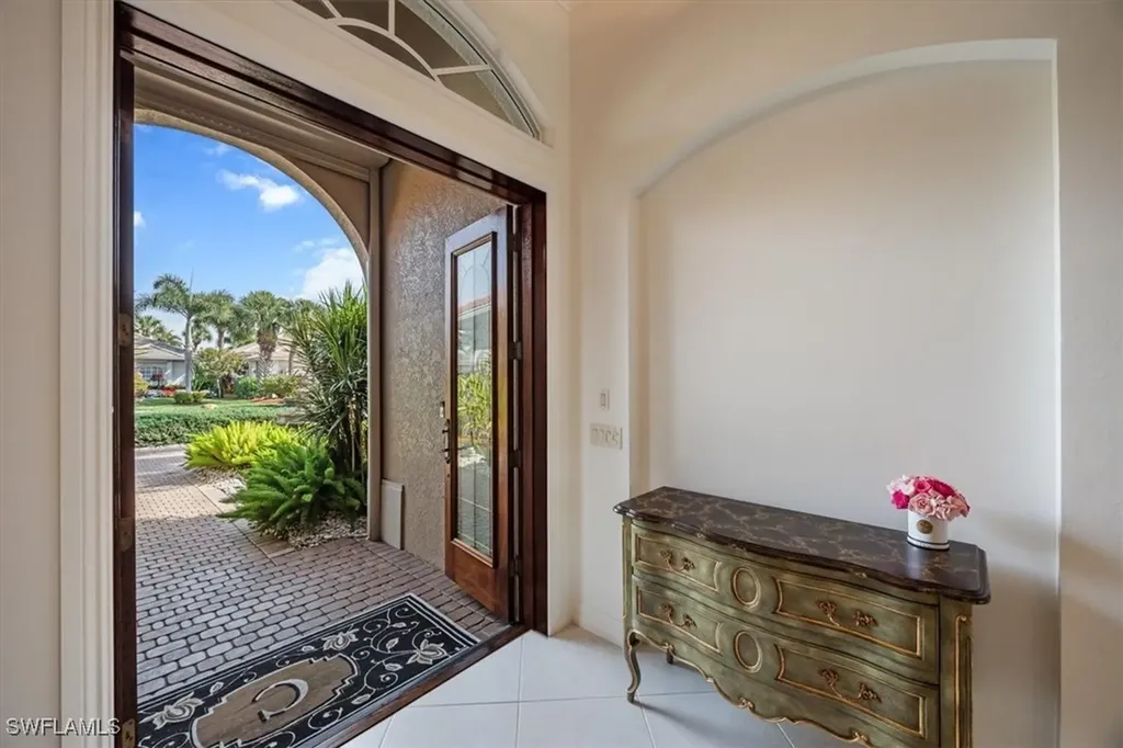 4971 Rustic Oaks Circle Naples FL 34105